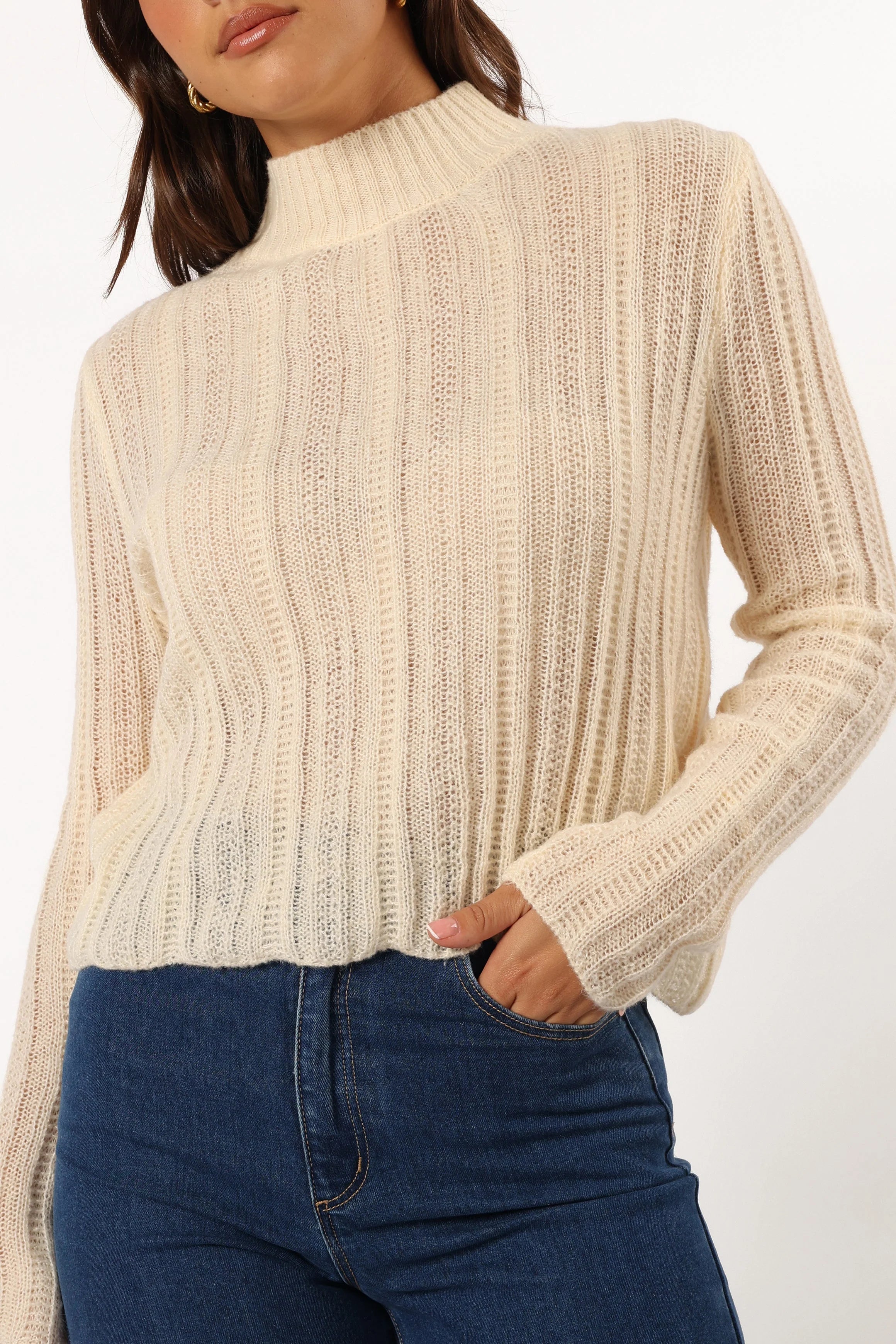 Wynford Scallop Edge Knit Sweater - Cream