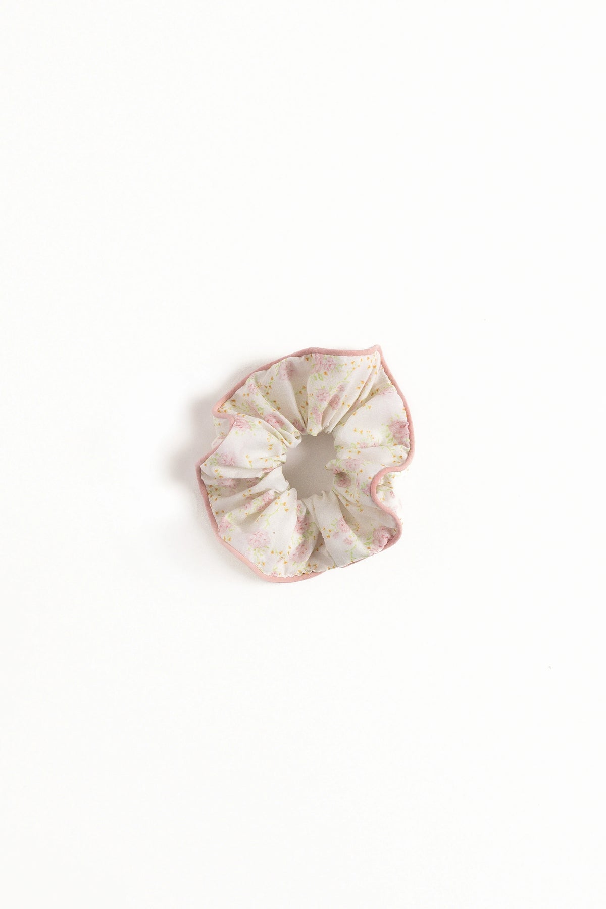Amira Scrunchie - Pink Floral