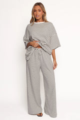 Wilda Oversized Tee - White Black Stripe