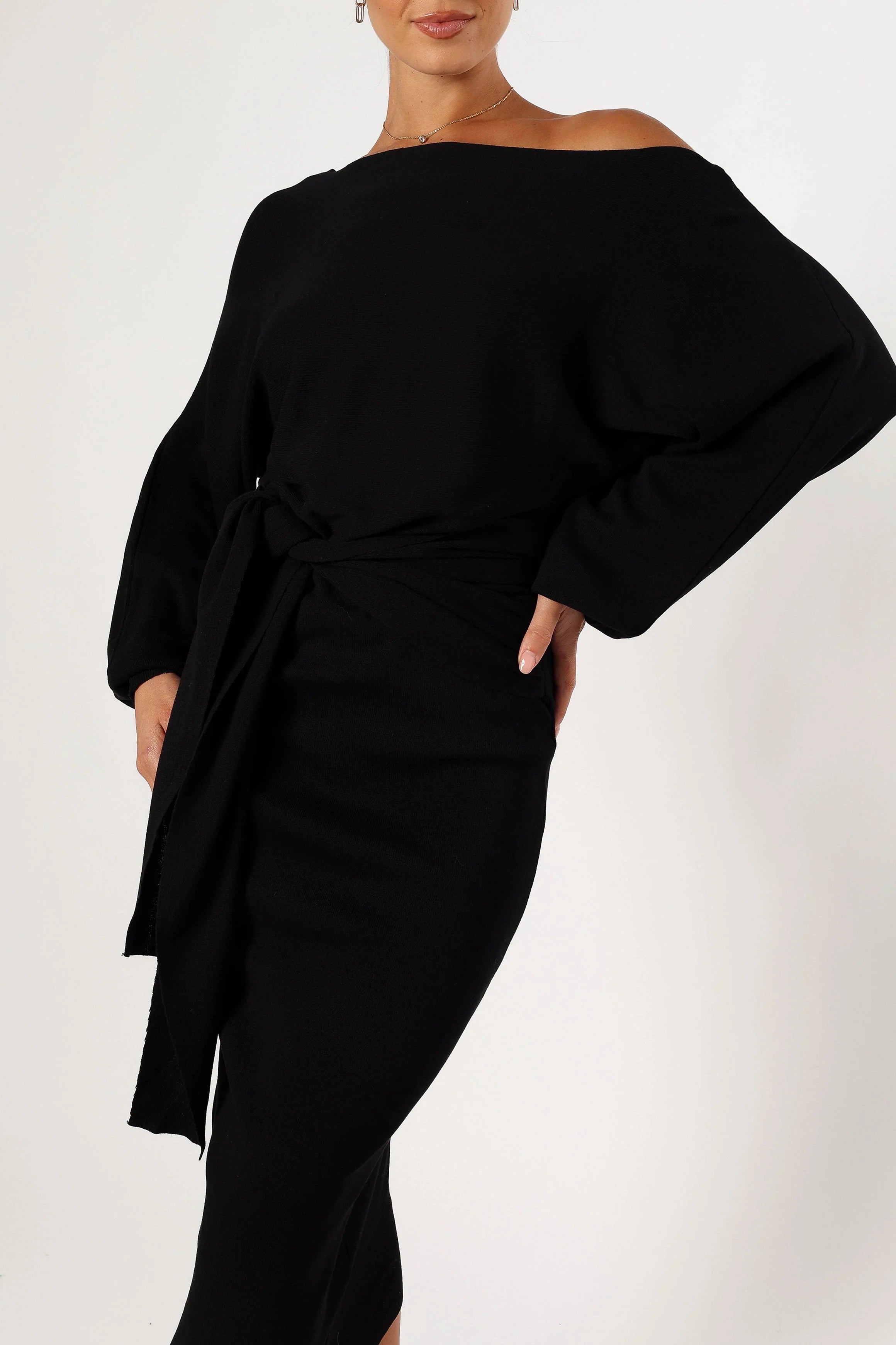 Prancer Off Shoulder Midi Dress - Black