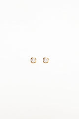 Helene Stud Earrings - Gold/Pearl